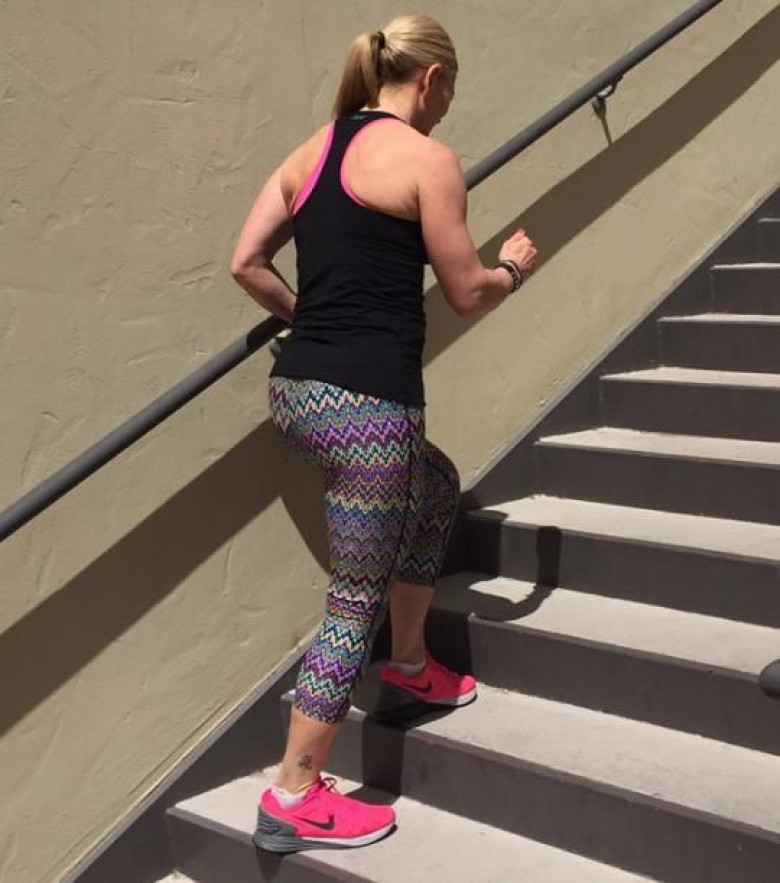 8 exercices pour se muscler depuis son escalier