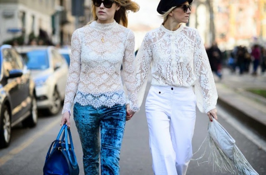 5 façons ultra-lookées de porter la blouse blanche cet hiver !