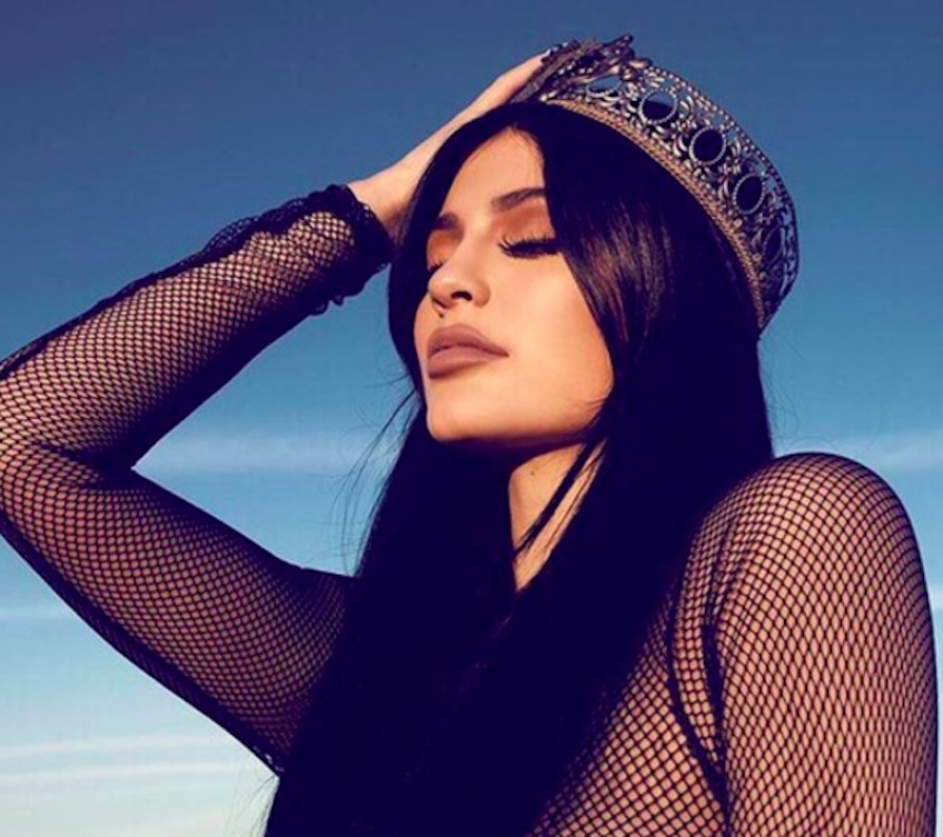 12 photos qui montrent la différence entre votre vie et celle de Kylie Jenner