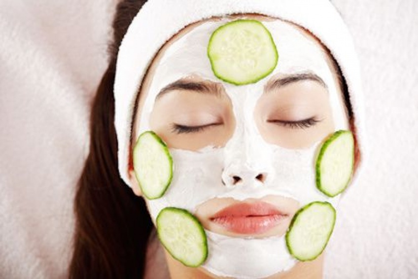 5 masques qui fonctionnent pour traiter l'acné