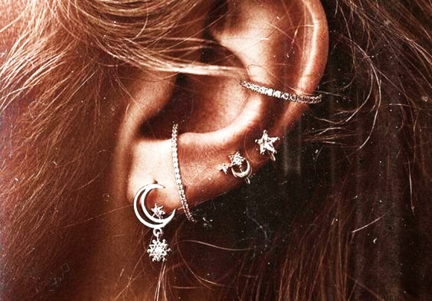 15 idées osées et magnifiques de piercings aux oreilles pour un total look stylé  !