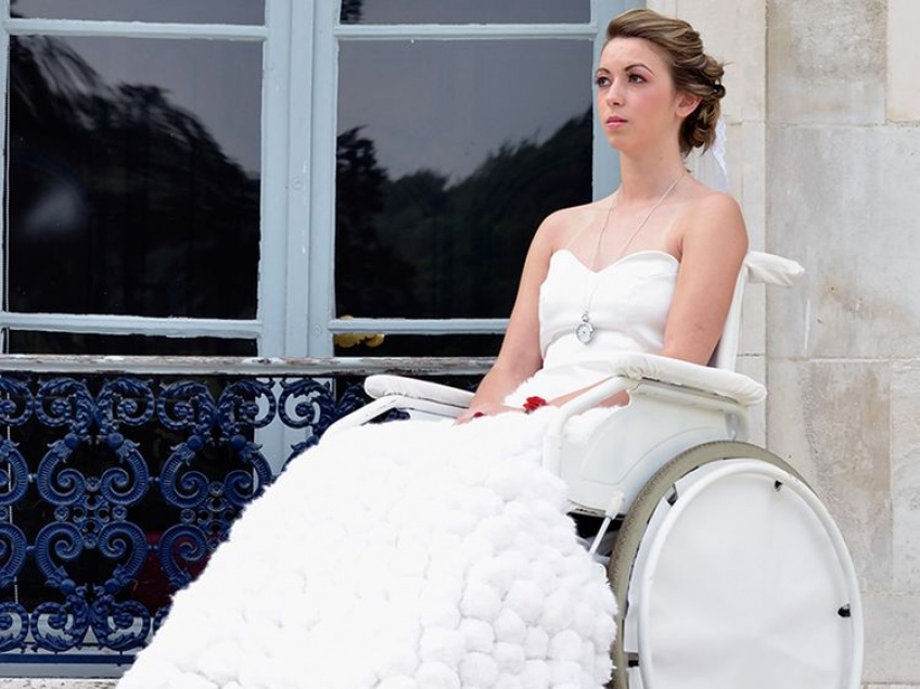 Enfin des robes de mariée pour les personnes handicapées