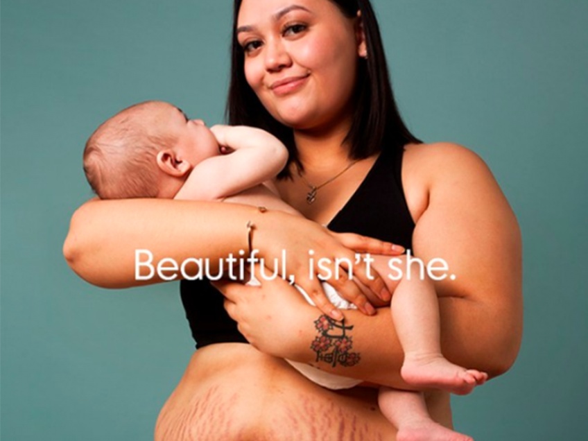 Une campagne de pub met à l'honneur le (vrai) corps des jeunes mamans