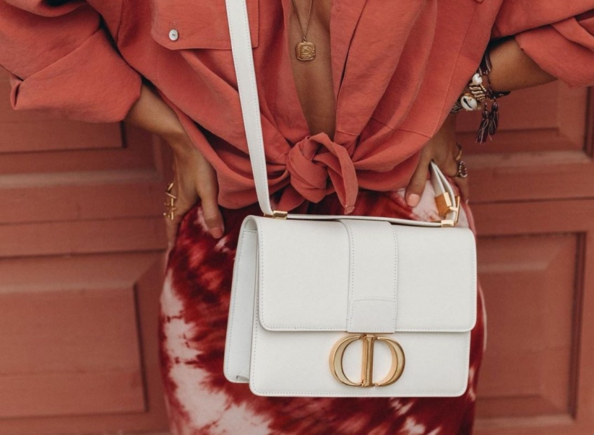 Dior 30 Montaigne : Le nouveau It-Bag de la saison dans le radar de toutes les fashionistas