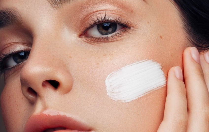 Trouvez le produit qui révélera votre meilleure peau grâce au FaceMapping® !