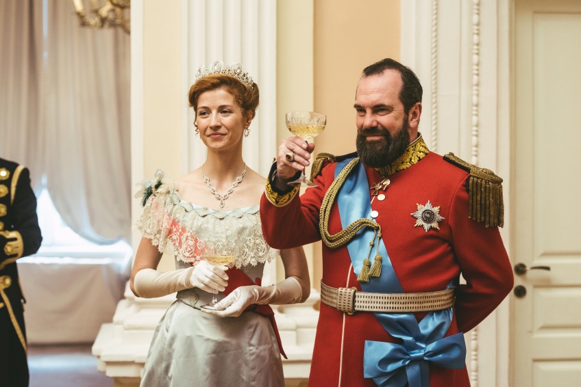 Pause Popcorn : 5 raisons de regarder la nouvelle docusérie Netflix 'Les Derniers Tsars'