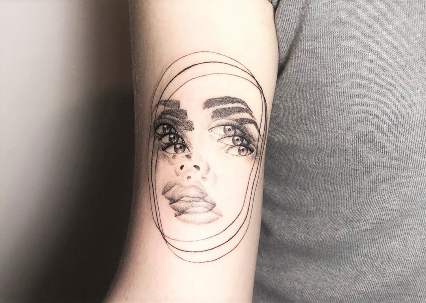 Les tatouages de cette artiste sont impossibles à regarder dans les yeux !
