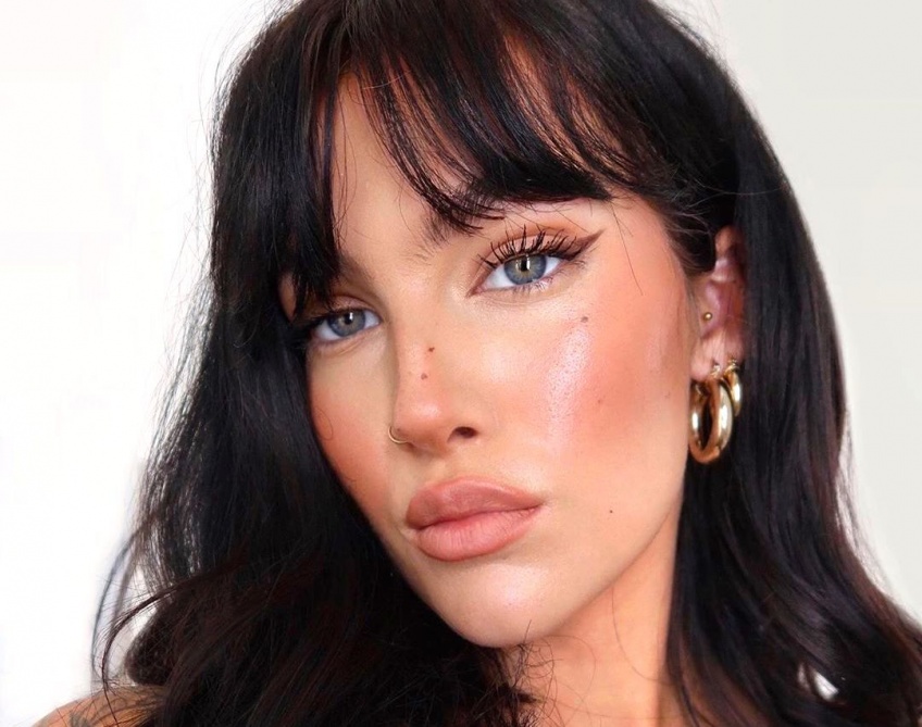 Dolphin Skin : la nouvelle technique make-up qui envahit Instagram !