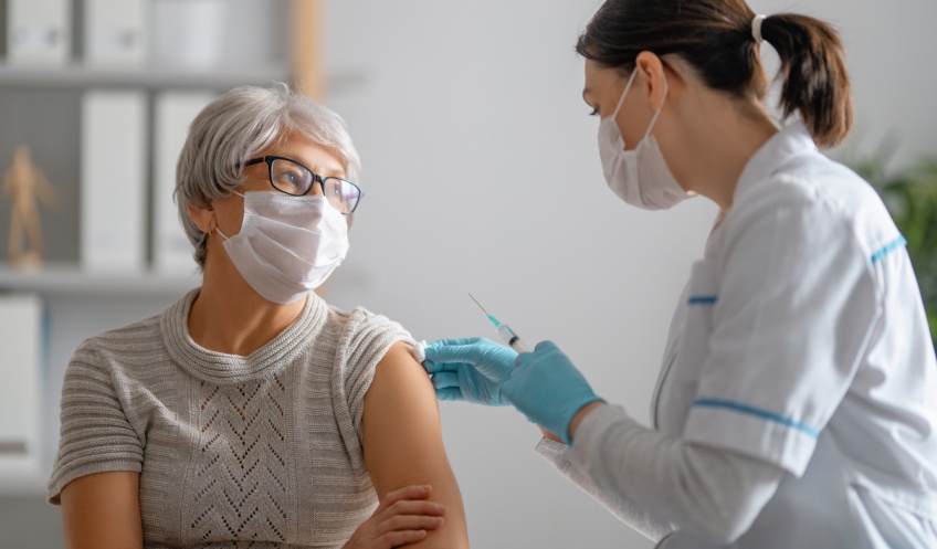 Covid-19 : les médecins généralistes pourront vacciner à partir du 25 février