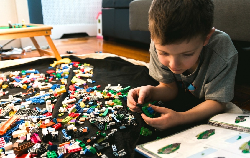LEGO commence la fabrication de briques en plastique recyclé