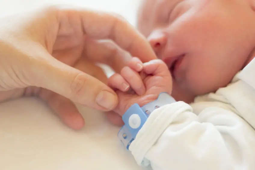 Désormais, les nouveau-nés ne seront plus séparés de leurs parents à l'hôpital