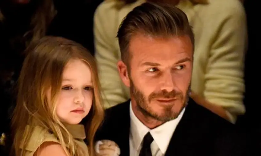 Le baiser sur la bouche de David Beckham à sa fille de 10 ans refait polémique