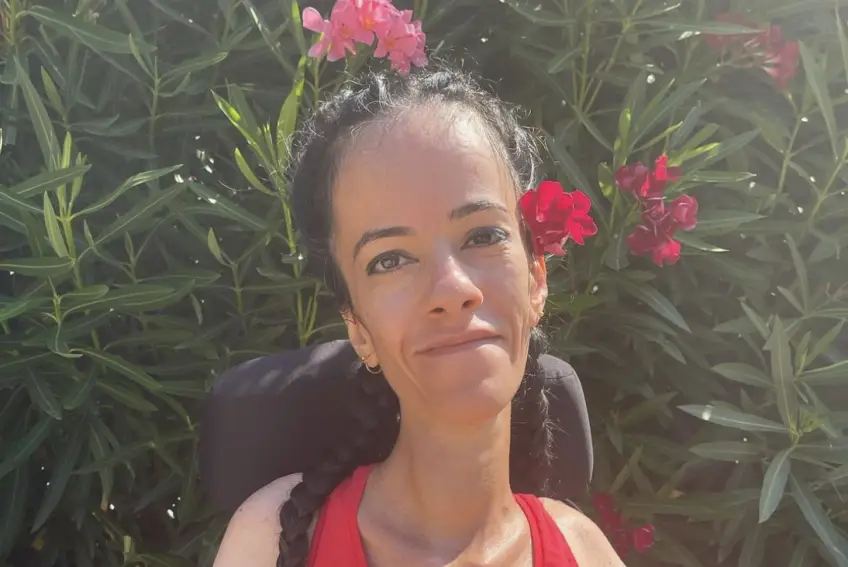 Bodyglory : Samira, atteinte d'une myopathie, partage son histoire !