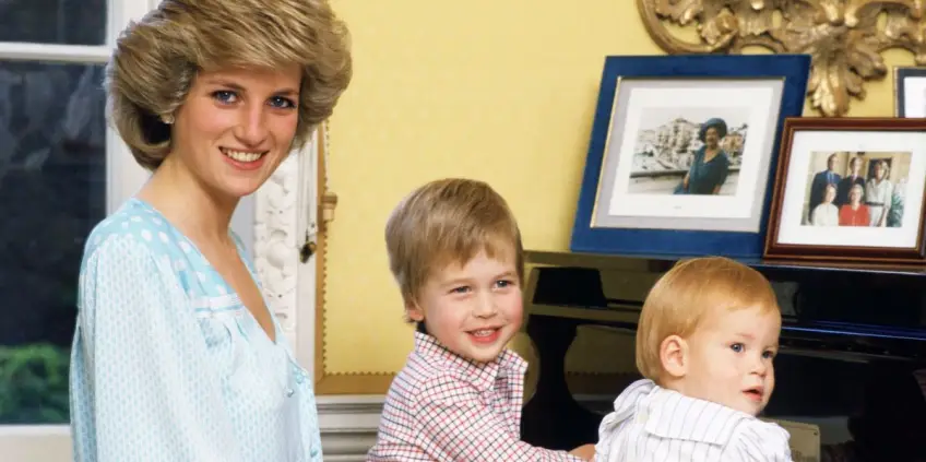 Prince William maquille la Princesse Diana dans une vidéo touchante