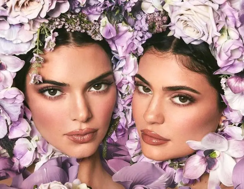 Kendall et Kylie Jenner annoncent une nouvelle collaboration make-up !