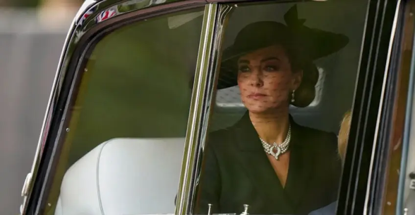 Kate Middleton rend un dernier hommage à la reine