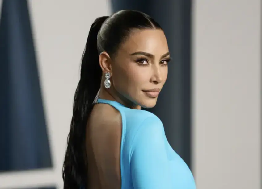 Kim Kardashian a dit qu'elle n'avait pas encore eu de cheveux gris