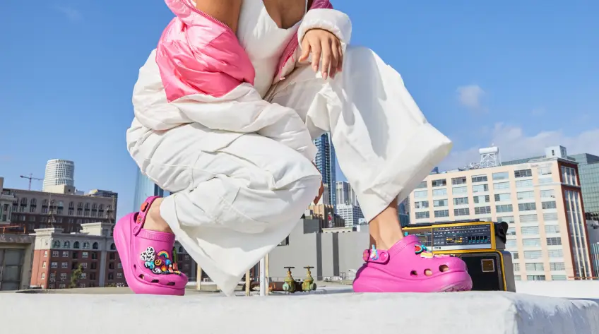 #Shoesday : les Crocs s'imposent comme les it-shoes que les modeuses s'arrachent