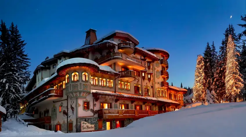 DÉCO : les 15 plus beaux hôtels du monde à la montagne qui nous font rêver
