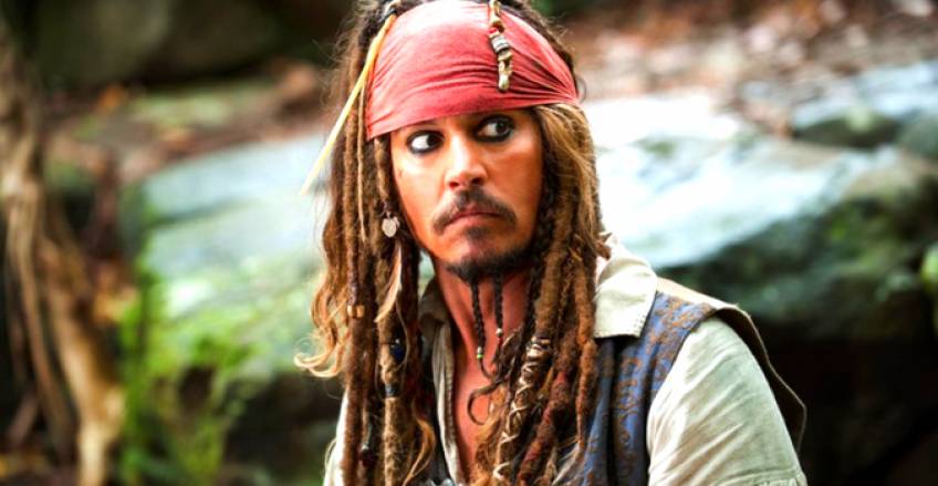 Pirates des Caraïbes : Johnny Depp va faire son grand retour
