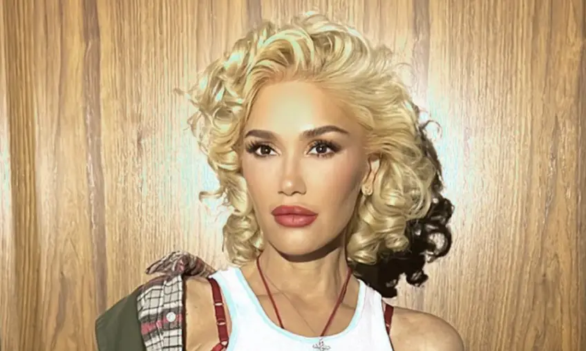 Gwen Stefani adopte la coiffure mythique de Marilyn Monroe !