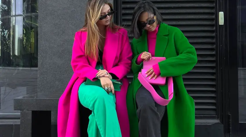 Mix and Match : Rose + vert, l'association de couleurs mode à absolument adopter cet hiver