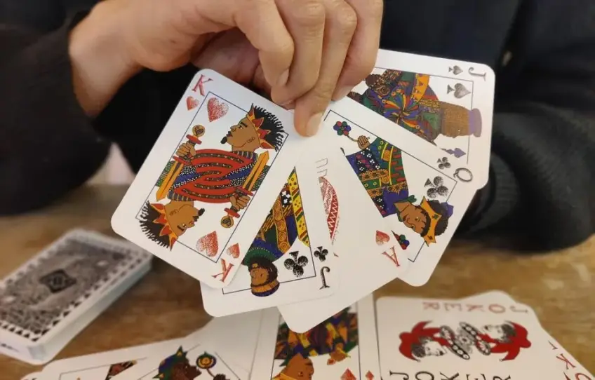 Un nouveau jeu de cartes a été créé pour mettre en lumière la diversité !