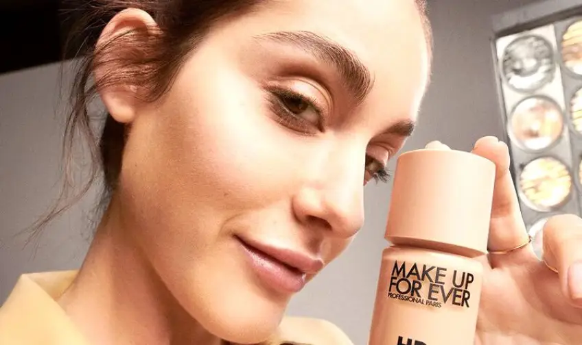 Make Up For Ever lance un nouveau fond de teint poudre HD Skin Powder