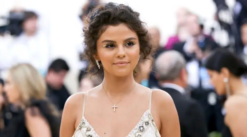 Met Gala 2023 : Ces photos de Selena Gomez deviennent virales