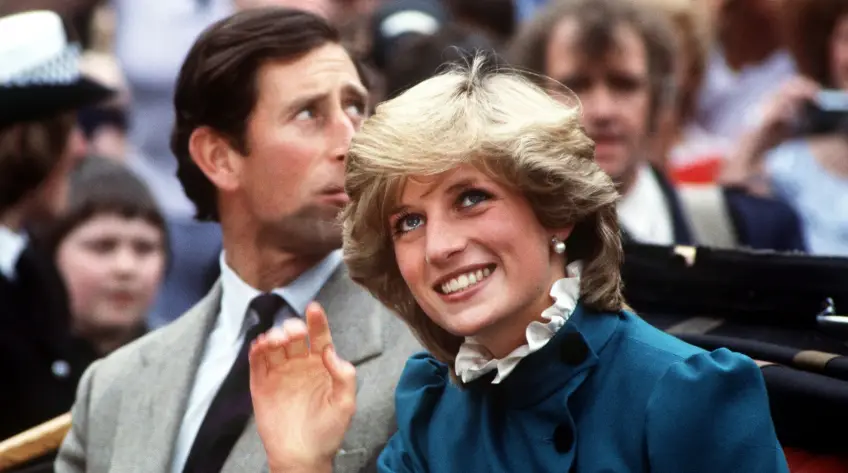Le chemisier porté par Diana le jour de ses fiançailles a été mis en vente !