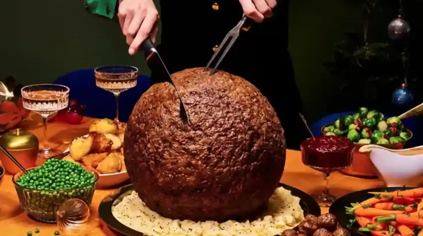 À l'occasion des fêtes de fin d'année, IKEA lance une boulette de viande géante de 4,5kg