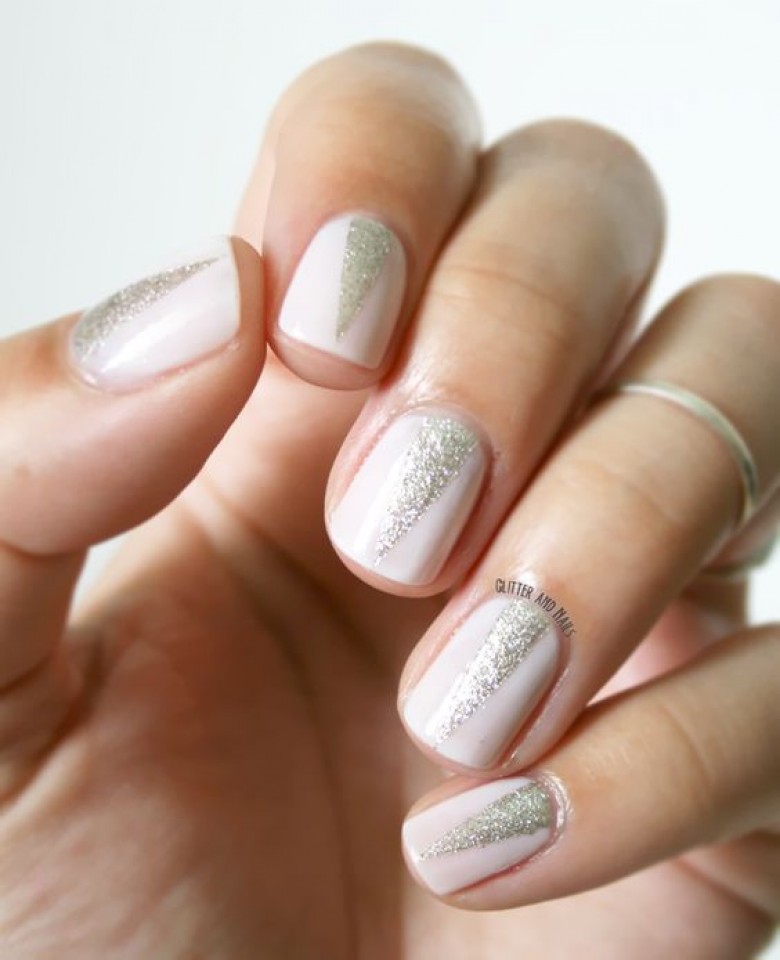 Photo : Glitter and nails