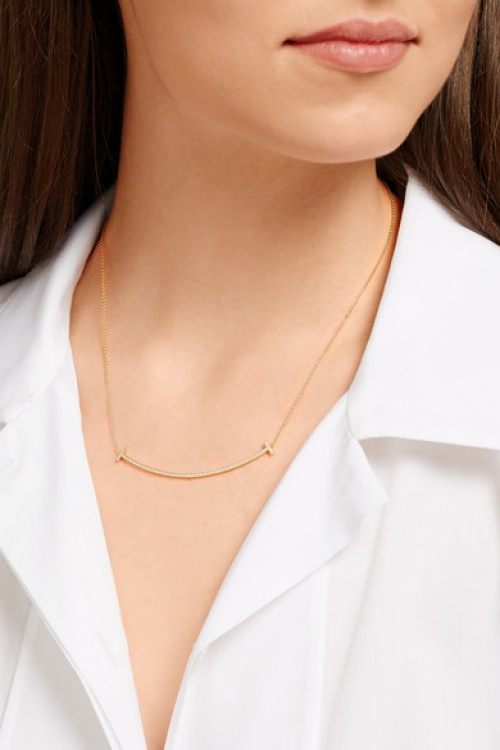 Tiffany & Co - Collier or barre croix