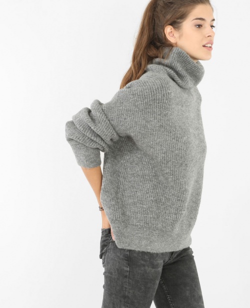 PULL OVERSIZE COL ROULÉ