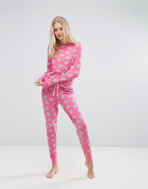 Chelsea Peers - Pyjama