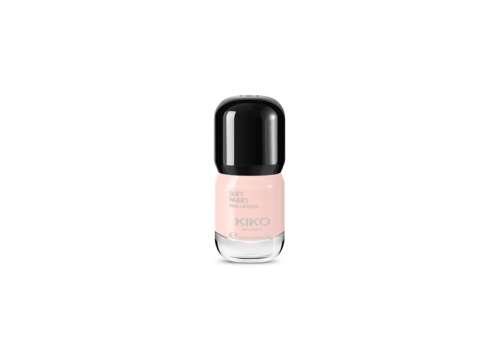 Soft nude nail lacquer