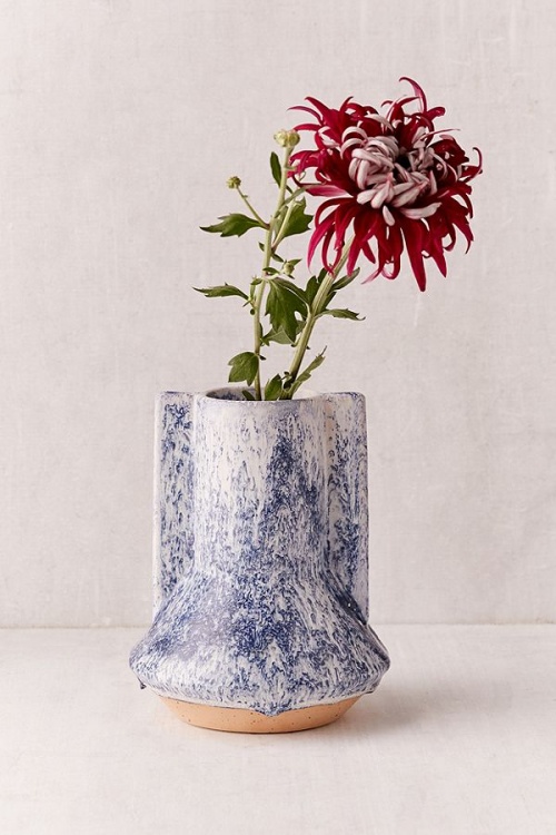 Urban Outfitters - Vase