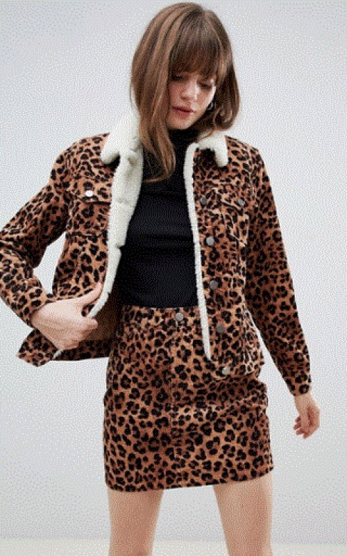 ASOS DESIGN - Veste en velours côtelé imprimé léopard avec col imitation peau de mouton