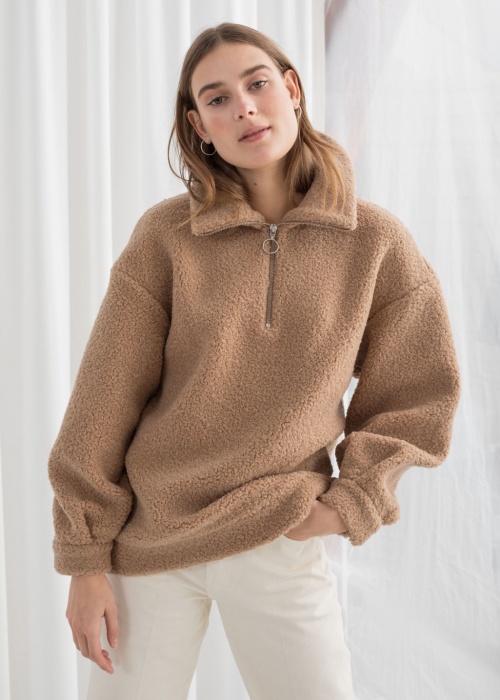 & Other Stories - Pull en faux shearling
