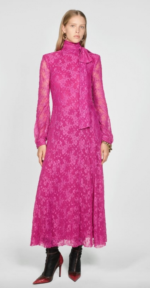 Zara - Robe longue en dentelle rose