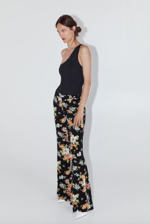 Zara - Pantalon imprimé fleuri 