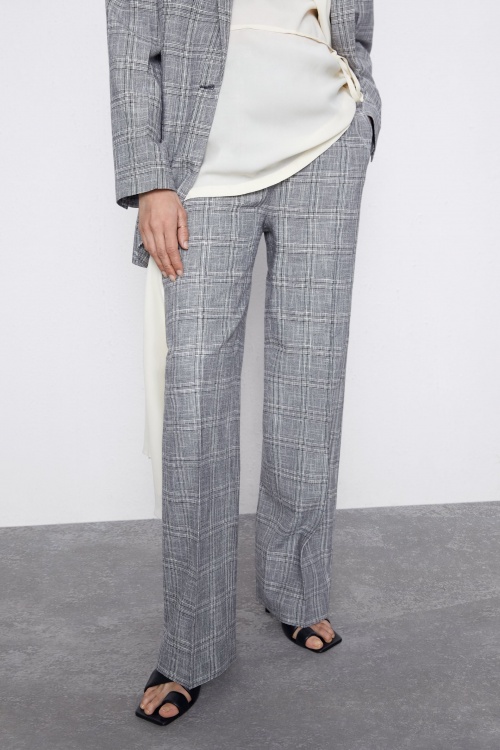 Zara - Pantalon à carreaux