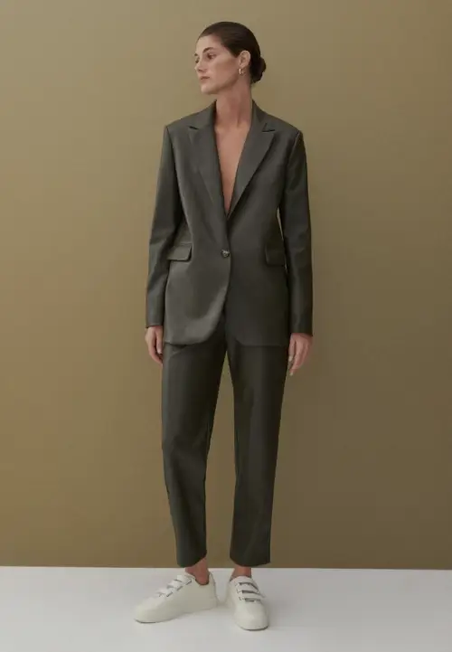 Reserved - Ensemble blazer et pantalon en simili cuir