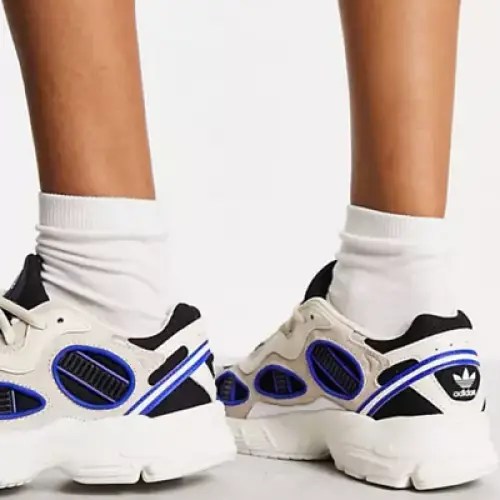 Adidas Originals - Astir SN - Baskets - Blanc cassé et noir