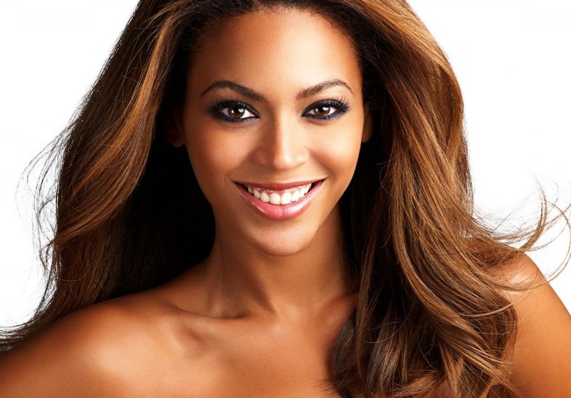 #BIRTHDAYGIRL : Retrospective sur 5 looks de Beyonce
