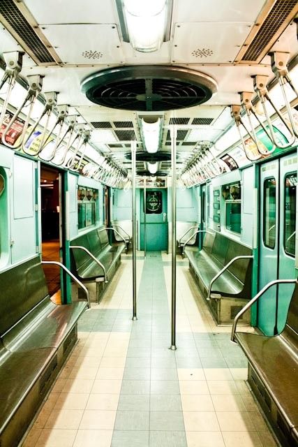 10 relous que vous avez déjà rencontrés dans le métro