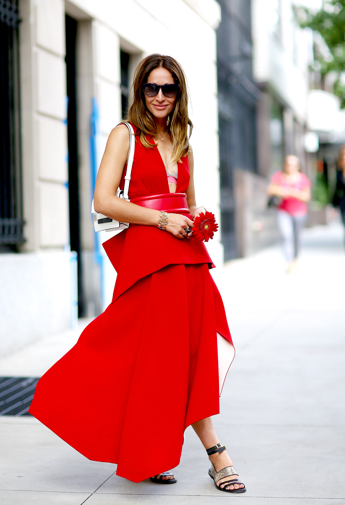 20 surprenantes robes rouges pour qu'on ne remarque que vous