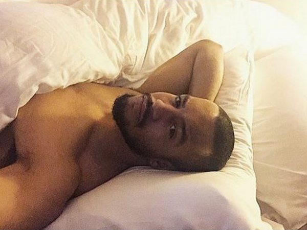 HotDudesInbeds : le compte instagram qui va vous donner encore plus envie de rester au lit